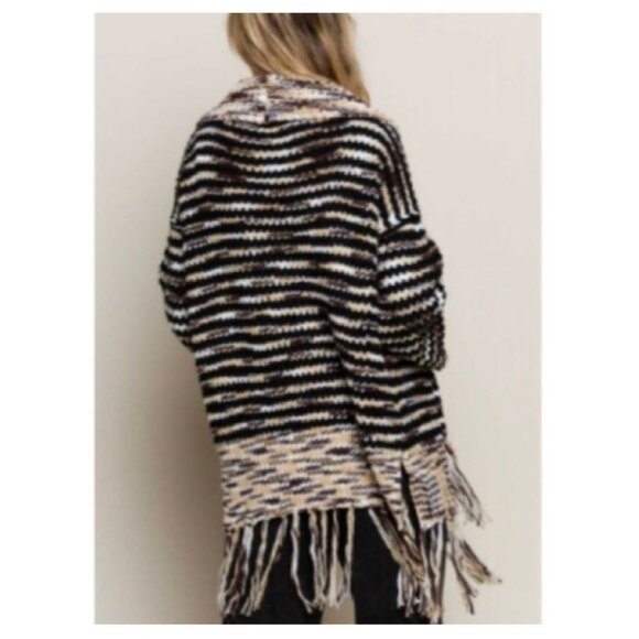 NWT POL Winter Wood Fringe Cardigan Size Small - Picture 3 of 11
